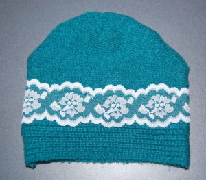 Upcyclede tøj til Baby hue.