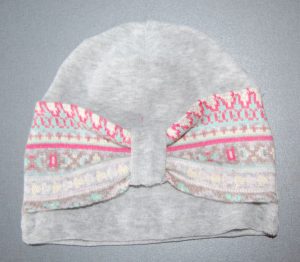 Upcyclede tøj til Baby hue.