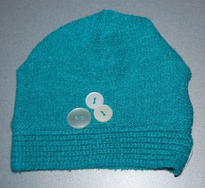 Upcyclede tøj til Baby hue.