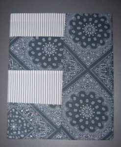 Skjorter genbrugt til A4 omslag.