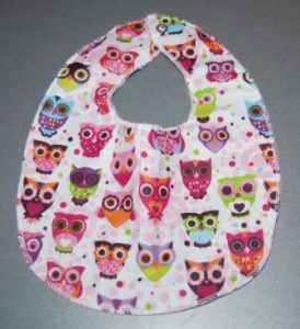 Sy selv baby hagesmæk.