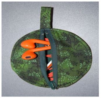 mønster, sy-vejledninger og designark til nøgleringe. Undervisning i håndarbejde og håndværk og design.