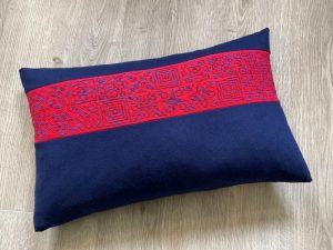 Kit korsstingsbroderi. Madeira