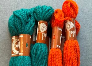 Kit til retro pung med korssting.