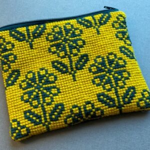 Kit til retro pung med korssting.